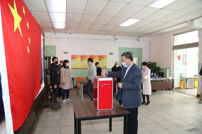 江南官方网页版集团圆满完成西城区人大代表换届选举投票工作