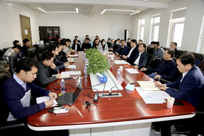 江南官方网页版集团召开第二期青年科技人才培训班学员座谈会