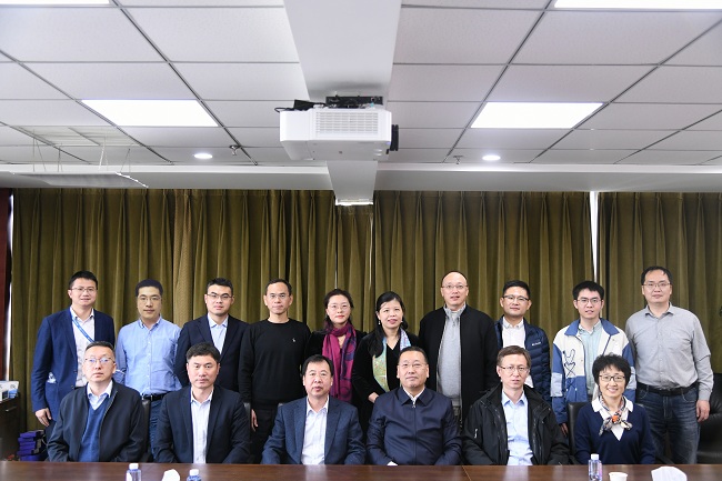 江南官方网页版集团举办庆祝成立70周年校友座谈会