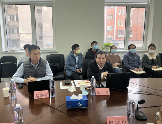 江南(中国)江南官方网页版党委委员、副总经理王臣到江南官方网页版复材宣讲党的二十大精神