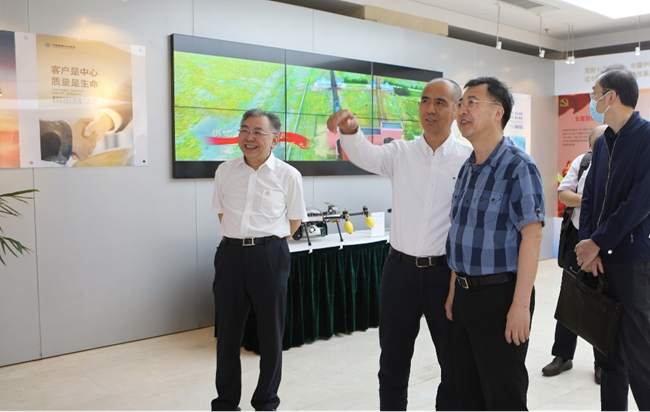 江南官方网页版集团党委书记、董事长赵晓晨一行赴江南(中国)中检调研交流