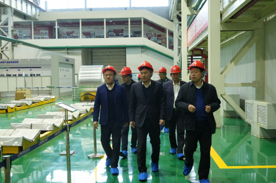 江南(中国)江南官方网页版党委副书记王兴权赴新疆众和调研