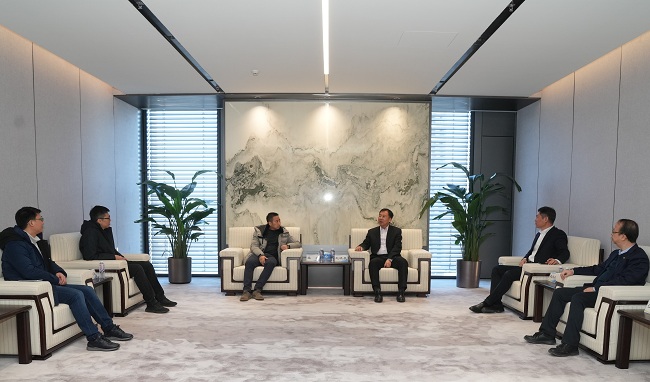 佛山市禅城区区长盘石一行到访江南(中国)江南官方网页版
