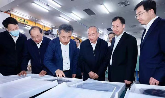 山东省委书记林武调研江南官方网页版硅德州产业基地