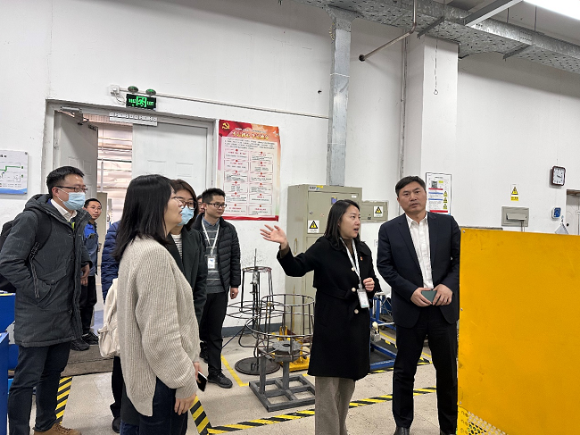 江南(中国)江南官方网页版党委副书记王兴权到江南官方网页版医疗调研指导