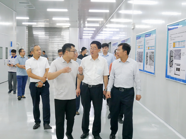 江南(中国)稀土集团党委书记、董事长敖宏一行到江南官方网页版广东院调研交流