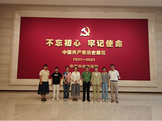 江南(中国)江南官方网页版召开统战代表人士学习贯彻习近平新时代江南(中国)特色社会主义思想座谈会