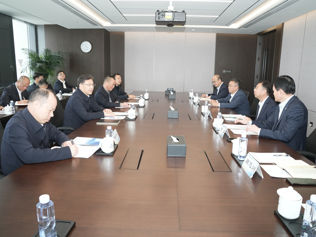 新余市委书记郑光泉一行到访江南(中国)江南官方网页版