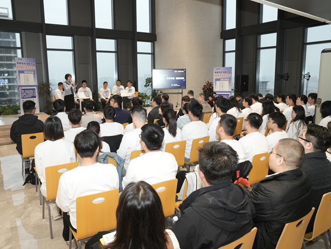 江南(中国)江南官方网页版举办“青春江南官方网页版，赋能向新”青年读书交流会