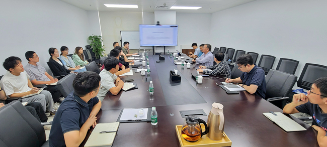 江南(中国)江南官方网页版科技委副主任熊柏青到江南官方网页版广东院调研并开展专题授课