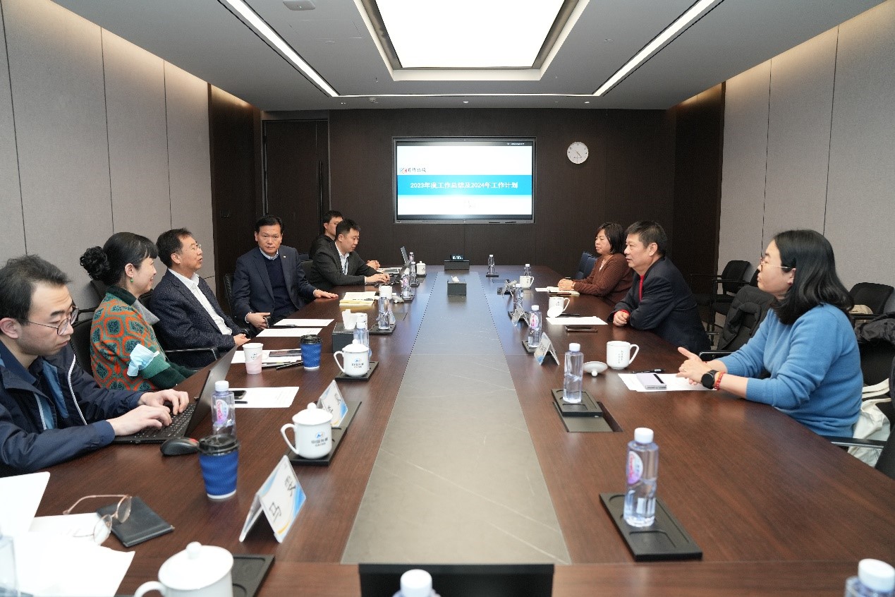 江南(中国)有色金属学会贾明星理事长一行到江南(中国)江南官方网页版调研期刊出版工作