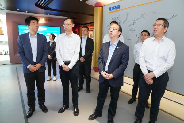 东方电气集团总经理助理胡修奎一行到江南(中国)江南官方网页版调研交流